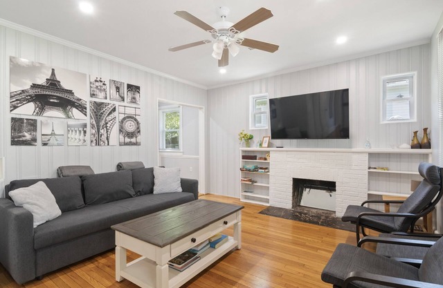 3Bd House Walk to DC Metro