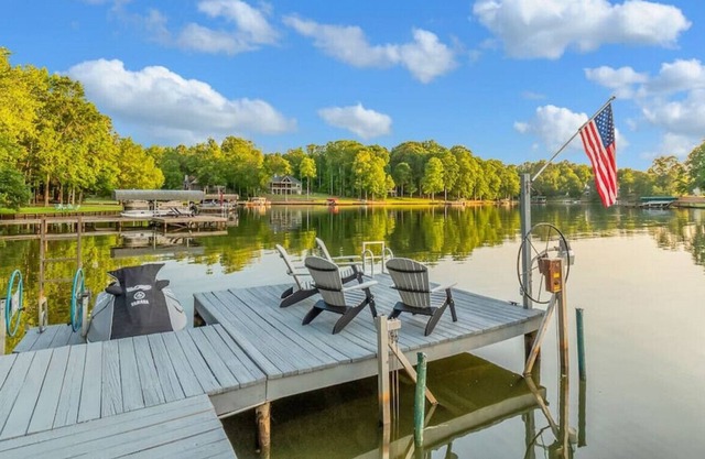 3BR-2BA Lake Oconee Retreat