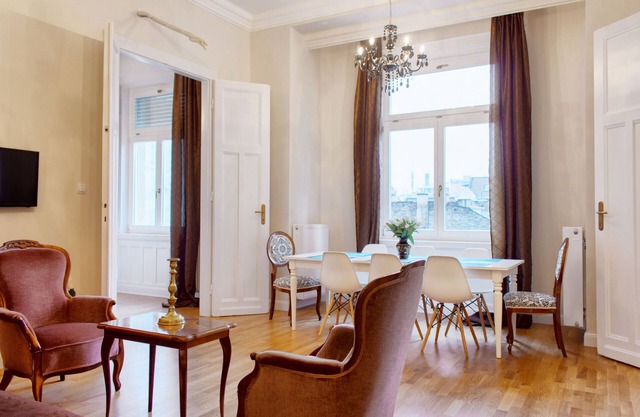 3BR 3BHR with AC at OPERA