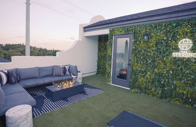 3BR/Designed Ybor Home/Mins to Everything in Tanpa/Rooftop Firepit/Bikes/Picnic