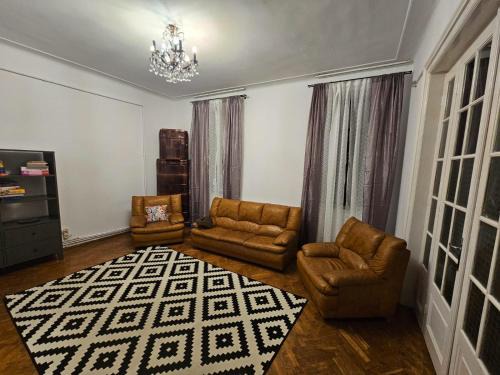 3r Piata Victoriei apartment