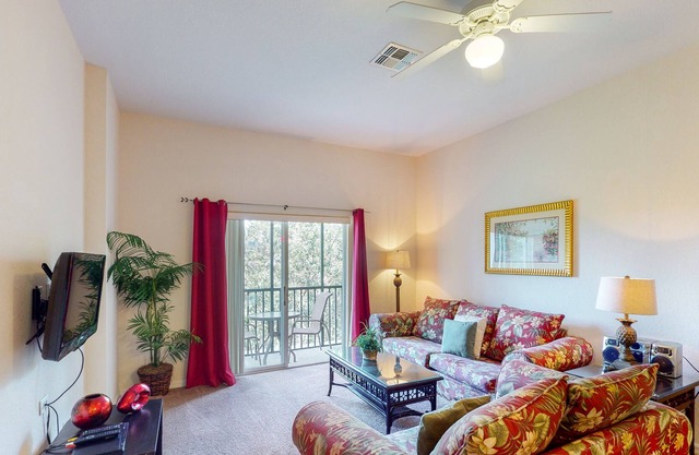 3rd floor condo w/ basketball court, pools, tennis court, gym, near theme parks