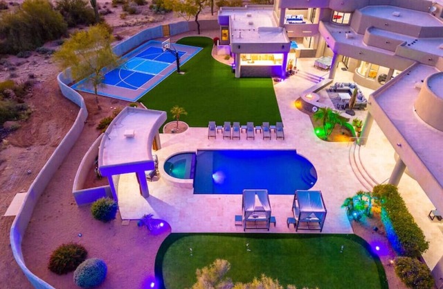 4.5 Million Mouth Watering Millionaire Mansion+Gym+SportCourt+Putting Grn+Casita