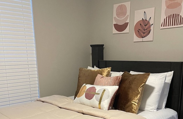 4 bd Luxury King & Queen Suites - Mins to Marietta