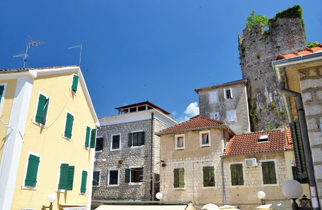 4-bedroom, 3-bathroom retreat in the heart of Historic Old Town Herceg Novi.