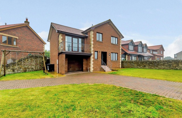 4 bedroom accommodation in Beadnell