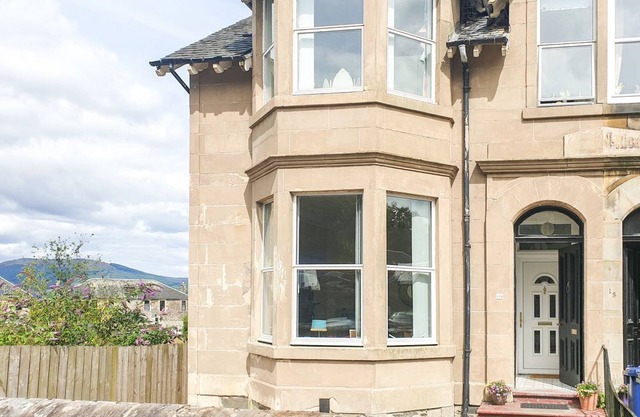 4 bedroom accommodation in Port Bannatyne, near Rothesay, Isle of Bute