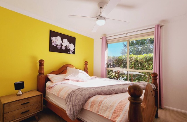4-bedroom Home Within Minutes to Coffs Harbour Attractions