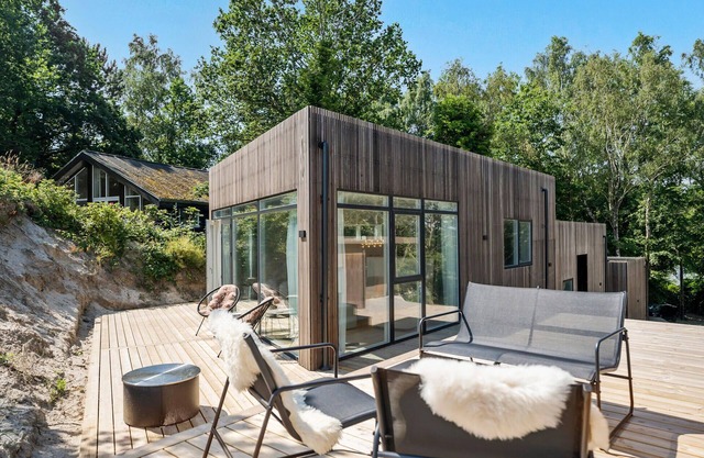 4 bedroom beach front home in Børkop