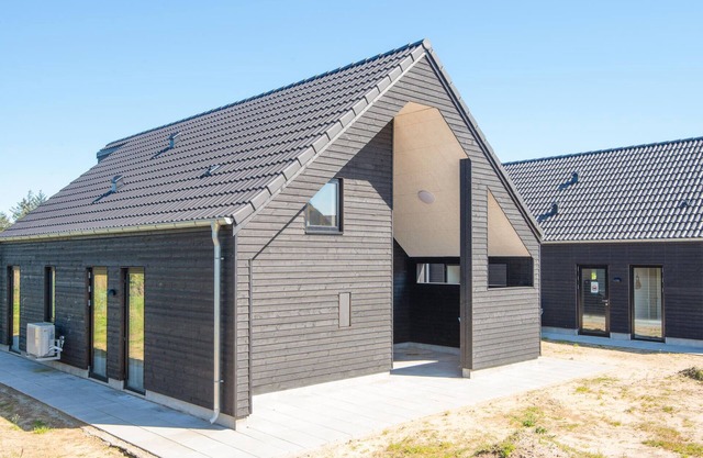 4 bedroom beautiful home in Rømø