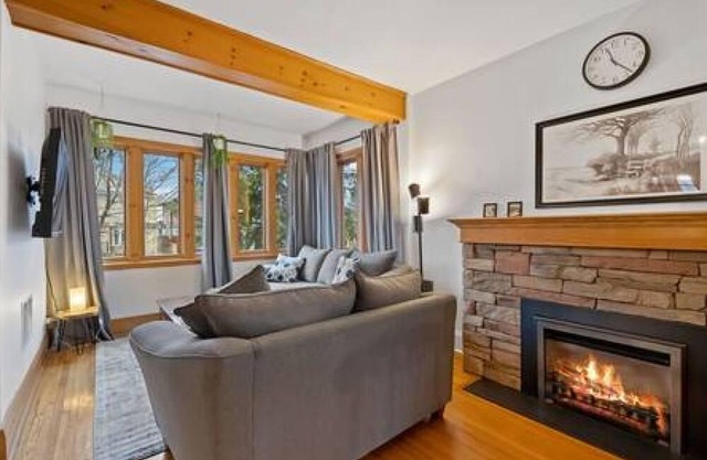 4 Bedroom Charm in Port Credit