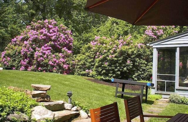 4 Bedroom Colonial w/In Ground pool South Madison CT: 74 Hull Rd