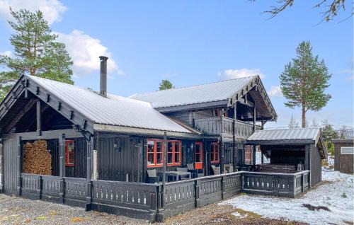 4 Bedroom Gorgeous Home In Bjorli