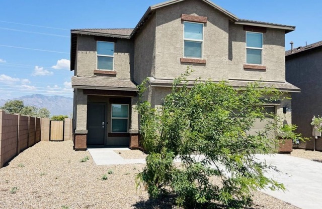 4-bedroom house in lovely Tucson with WiFi, AC