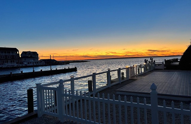 4-bedroom waterfront house in welcoming Lavallette w/WiFi, AC. Enjoy your stay