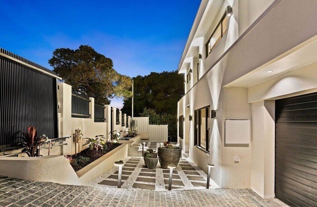 4 big bedrooms, new house, stylish house , beach views, swinging pool views .