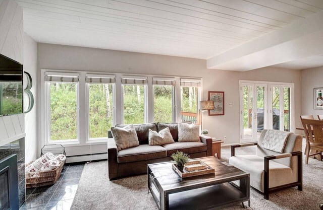 🌲4 Min walk to Ski-Park City Mountain-Sleeps 7🌲