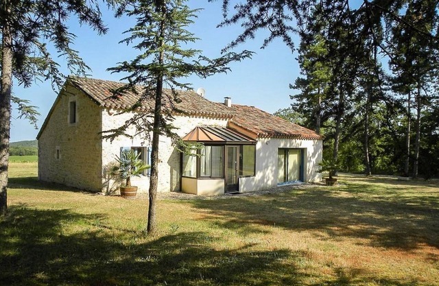 46G12322 - SAUZET - Cottage