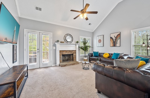 4BR Covington Haven with Private Yard & Porch