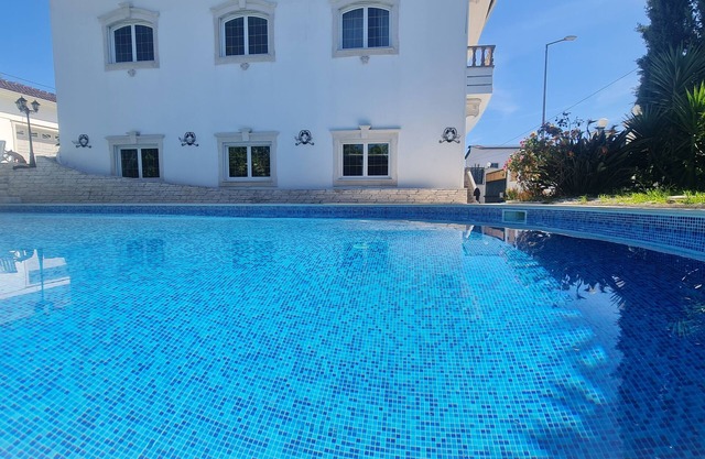 4Room Superior Residence at Villa 5☆ (10-15 Guests) by Silver Village Residence