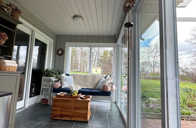 5 Bed/3 Bth Highland Ave