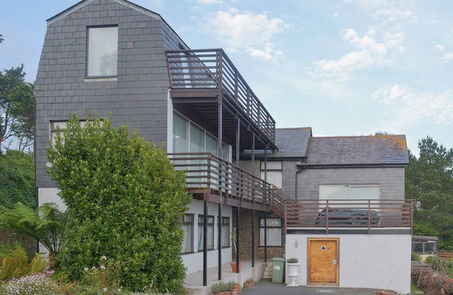 5 bedroom accommodation in Strete, near Dartmouth