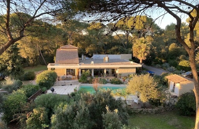 5 bedroom villa in aubais