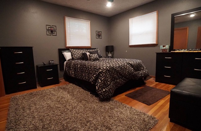 5 Bedrooms and a Great Location