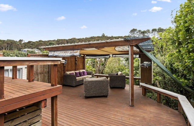 5 Hawaiian - Arkles Bay Holiday Home