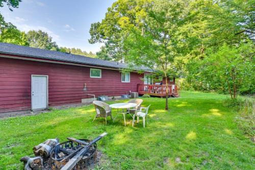 5 Mi to Warren Dunes - Secluded Sawyer Home!