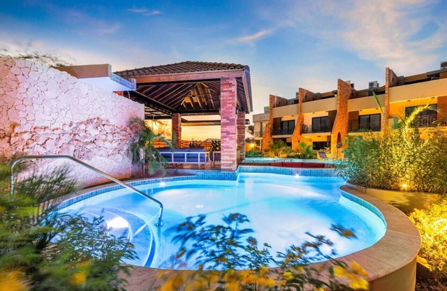 5 Mins from Ritz & Beach at Porta Al Sole 3 by Bocobay
