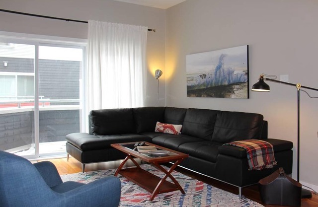 5 minutes to downtown! Family-sized condo with iconic private courtyard.