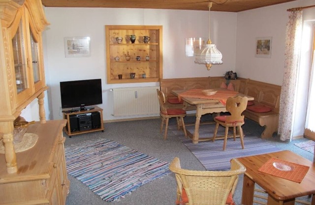 50qm große Ferienwohnung für 2 bis 4 Personen mit Wohnraum und Schlafzimmer