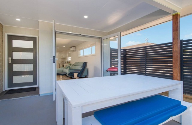 52A Chalmers Street Flynns Beach