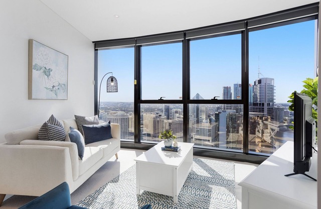 52nd Floor with Panoramic Views of Brisbane City