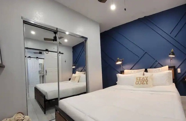 #54💎813💎Little Gem in law suite by Joyful Moment