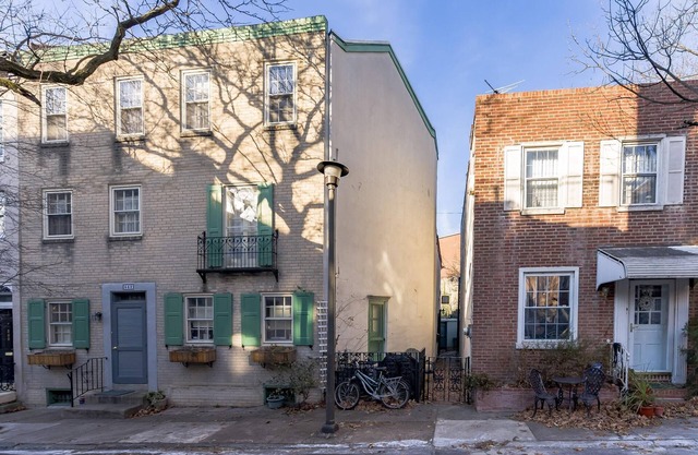 564 1/2 North Judson