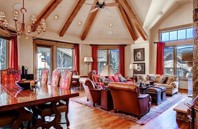 5Br 5Ba Condo, Ski In Out In Arrowhead With Holidays Open! Condo