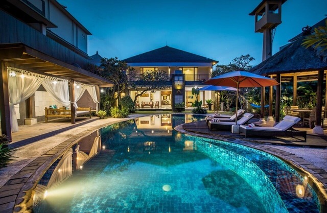 5BR Private Villa near Seminyak