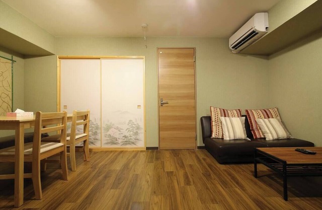 5min to Station/Best Value 2BR Sleep 6/Quiet Area