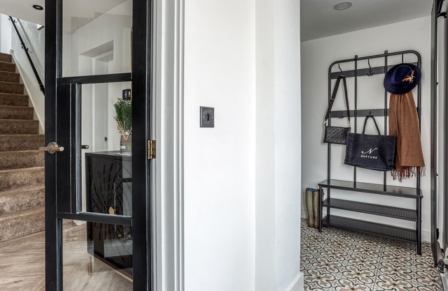 6 Bed House, 10 Guests, Optional Hot Tub