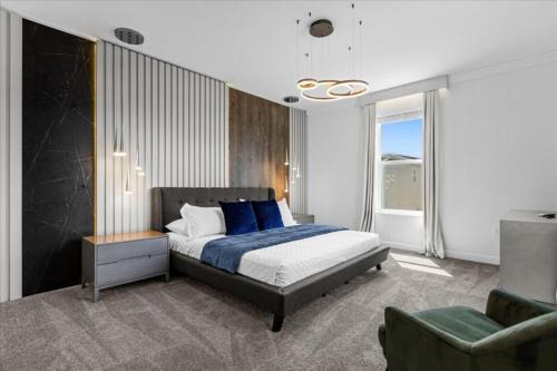 6 Bedrooms 5 Bathrooms Storey Lake 2660 Ss