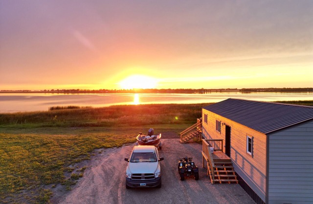 6 Mile Lodge