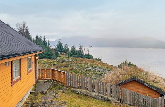 6 person holiday home in Brekke