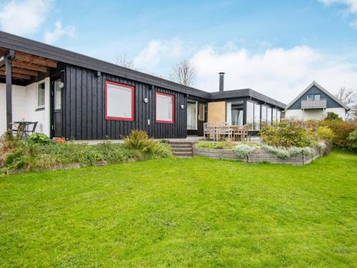 6 person holiday home in Børkop-By Traum