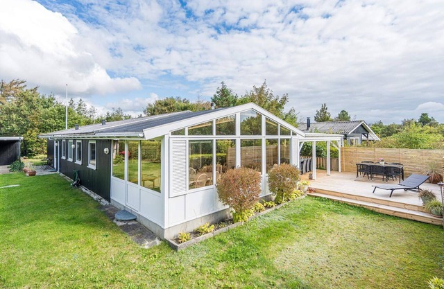 6 person holiday home in Tarm-By Traum