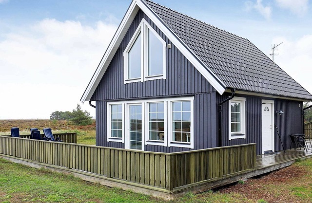 6 person holiday home in Læsø