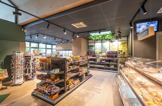 6-person safari tent in the holiday park Landal Warsberg