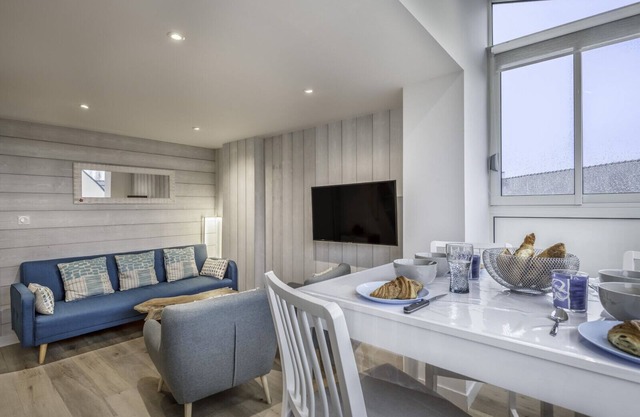 600m from the beach, duplex for 4