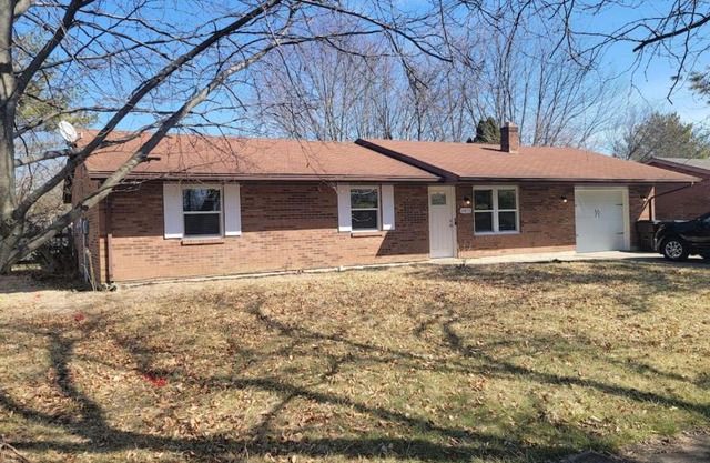 6418 Sandric lane Beautiful 3 BDRM Ranch home in Liberty Township